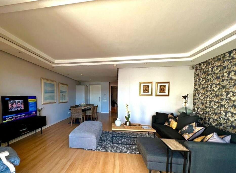 Parama 003 Secure, Luxurious Waterfront Apartment Città del Capo Esterno foto